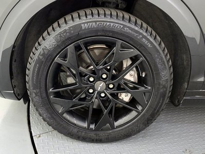 صورة 6 لـ 2022 Genesis GV70
