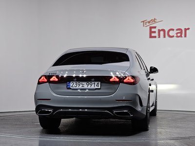 MERCEDES-BENZ E-CLASS - 4