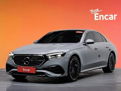 MERCEDES-BENZ E-CLASS - 1