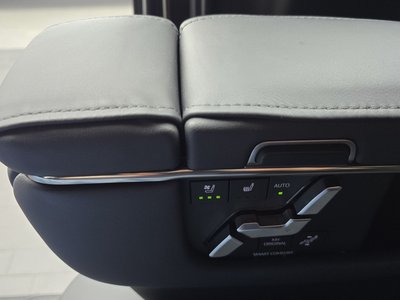 2025 Toyota ALPHARD 缩略图 31