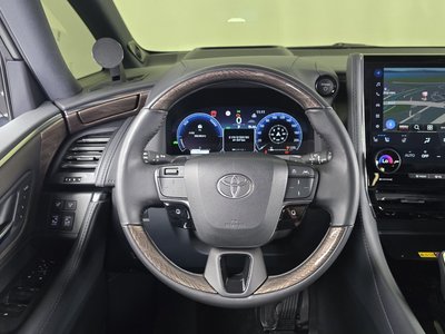 2025 Toyota ALPHARD 缩略图 19