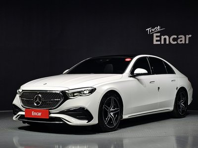 2026 Mercedes-BENZ E-CLASS 照片 1
