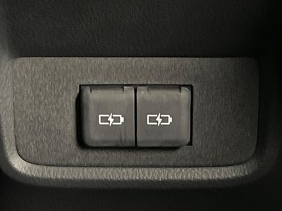 2025 Lexus LBX 缩略图 43