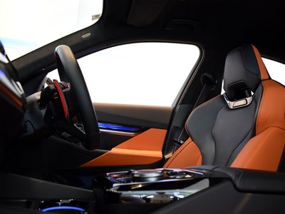 صورة مصغرة 12 لـ 2025 BMW M5