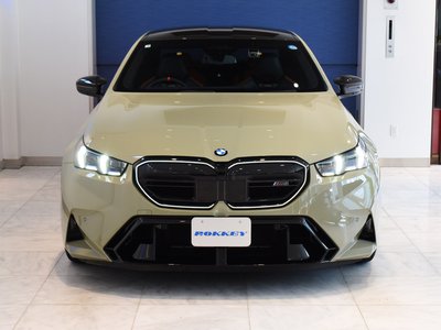 2025 BMW M5 照片 2