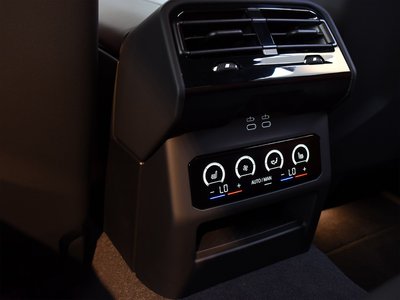 صورة مصغرة 39 لـ 2025 BMW M5