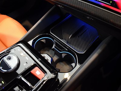 صورة مصغرة 34 لـ 2025 BMW M5