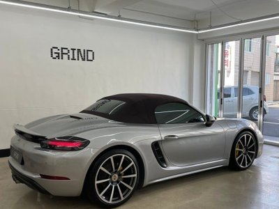 2018 Porsche 718 — фото 8