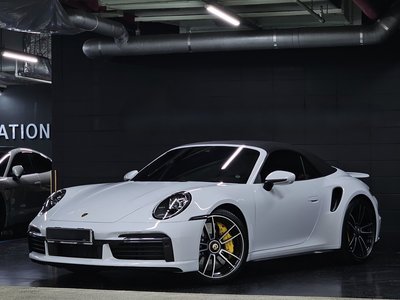 PORSCHE 911 - 5