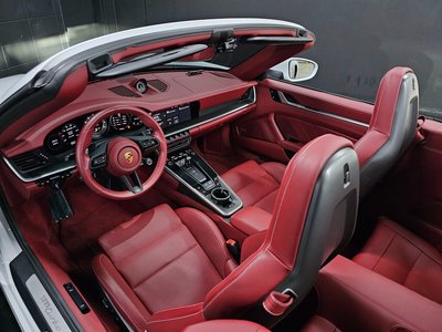 2021 Porsche 911 thumbnail 19