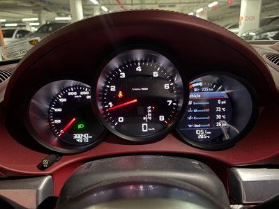 PORSCHE 718 BOXSTER - 5