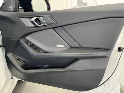 2026 BMW 1 SERIES 缩略图 18
