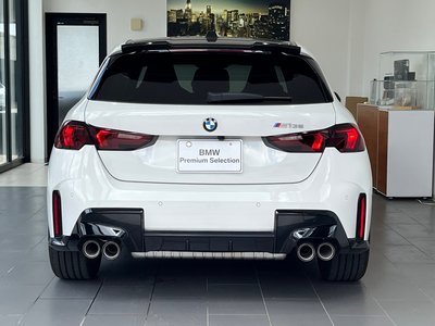 2026 BMW 1 SERIES 照片 10