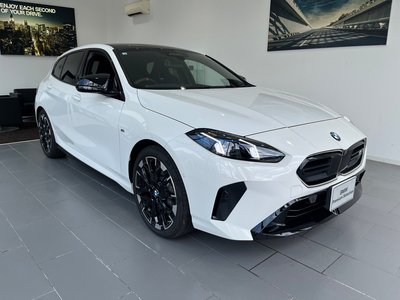 2026 BMW 1 SERIES 照片 7
