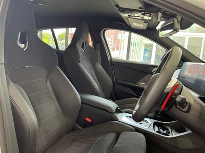 2026 BMW 1 SERIES 缩略图 17