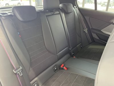 2026 BMW 1 SERIES 缩略图 36