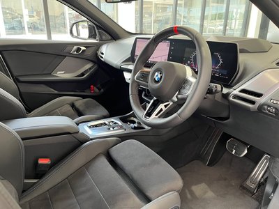 2026 BMW 1 SERIES 缩略图 16