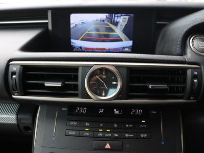2017 Lexus RC F 缩略图 24