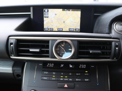 2017 Lexus RC F 缩略图 25