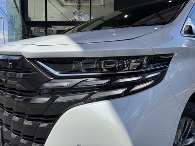 TOYOTA ALPHARD - 7