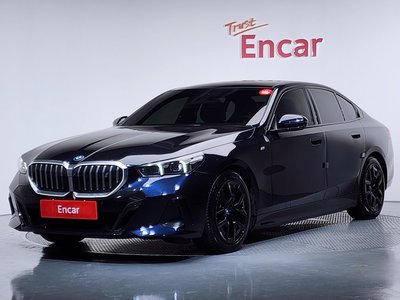 صورة 1 لـ 2024 BMW I5
