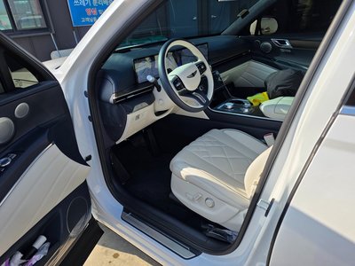 GENESIS GV80 - 9