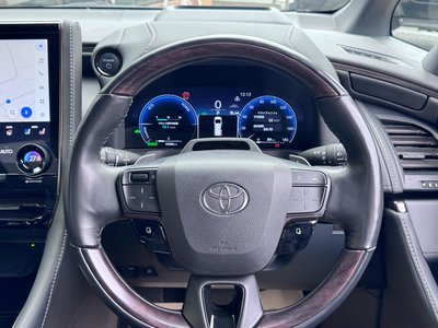 TOYOTA VELLFIRE - 9