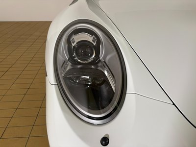 PORSCHE 911 - 8