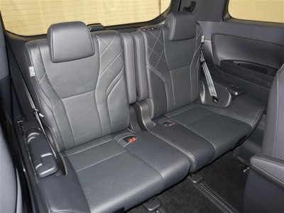2023 Toyota VELLFIRE photo 7