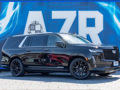 CADILLAC ESCALADE - 1