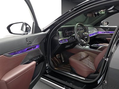 صورة مصغرة 13 لـ 2024 BMW 7 SERIES