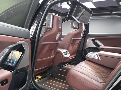 صورة مصغرة 17 لـ 2024 BMW 7 SERIES