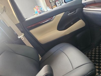 صورة 25 لـ 2017 Toyota VELLFIRE