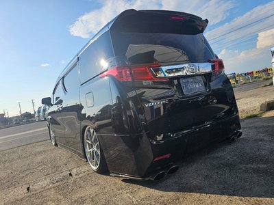 صورة 54 لـ 2017 Toyota VELLFIRE