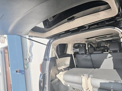 صورة 35 لـ 2017 Toyota VELLFIRE