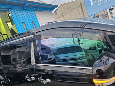 صورة 60 لـ 2017 Toyota VELLFIRE
