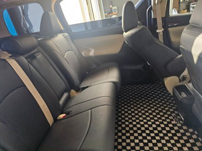 صورة 30 لـ 2017 Toyota VELLFIRE