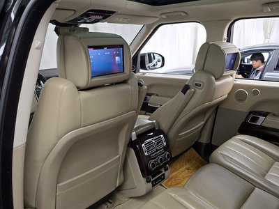 2017 LAND Rover RANGE ROVER — миниатюра 19