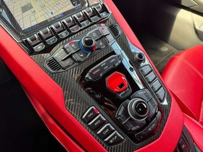 2018 Lamborghini AVENTADOR ROADSTER 缩略图 18
