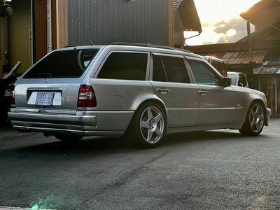 صورة مصغرة 47 لـ 1991 Mercedes-BENZ E-CLASS