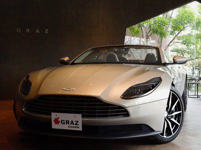ASTON MARTIN DB11 VOLANTE - 1