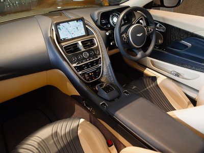 ASTON MARTIN DB11 VOLANTE - 4