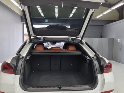 2022 BMW X6 缩略图 18