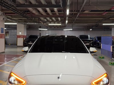 MERCEDES-BENZ C-CLASS - 1