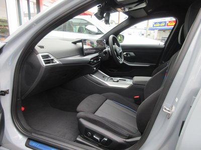 2025 BMW 3 SERIES TOURING 缩略图 31