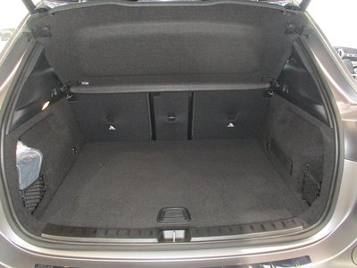 صورة 7 لـ 2026 Mercedes-BENZ EQA