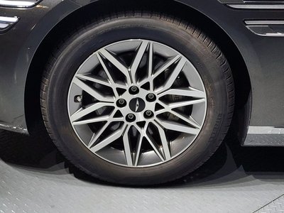 GENESIS G80 (RG3) - 6