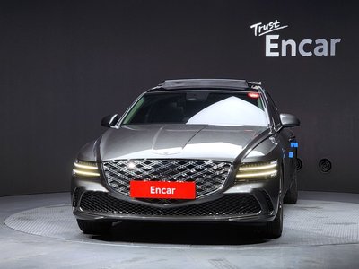 GENESIS G80 (RG3) - 2