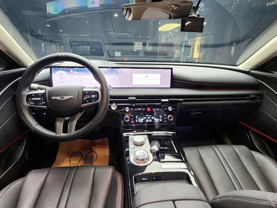 GENESIS G80 (RG3) - 5