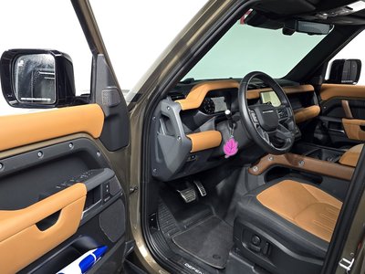 2023 LAND Rover DEFENDER thumbnail 13